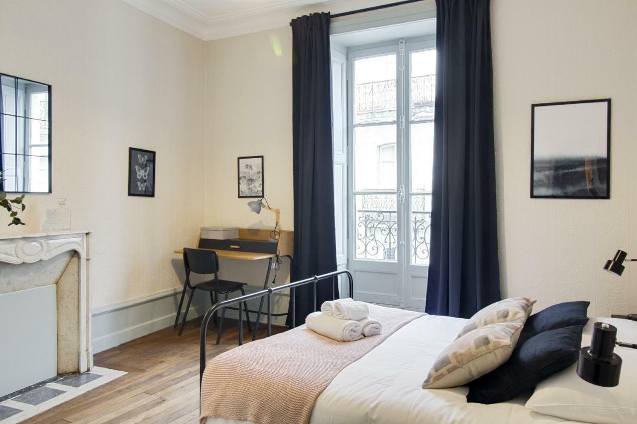 Sous Le Cedre - Au Coeur De Nantes Appartement Buitenkant foto