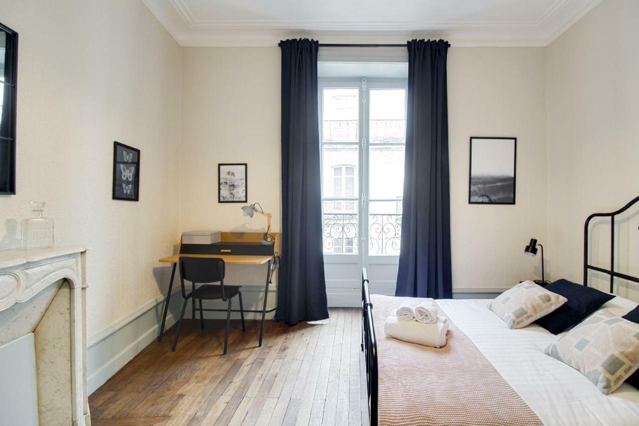 Sous Le Cedre - Au Coeur De Nantes Appartement Buitenkant foto